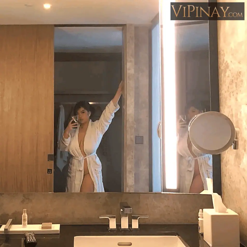 6228484139150062604 121