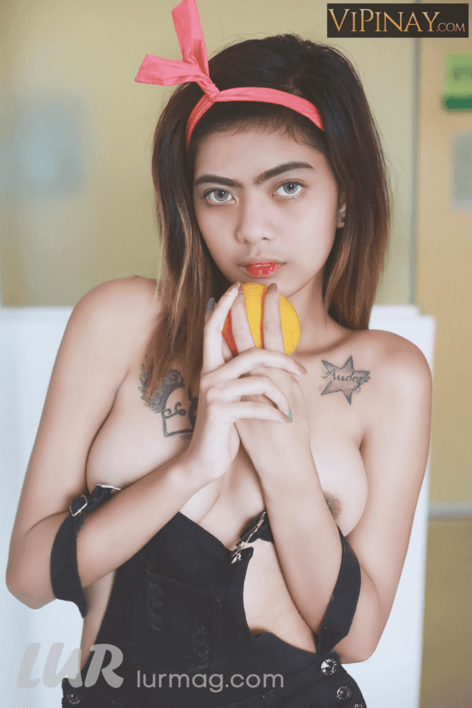 audrey 15 4000x.progressive