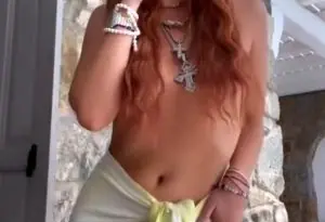 Bella Thorne Nipple Slip Topless Dance Onlyfans Video Leaked 3 300x300 1