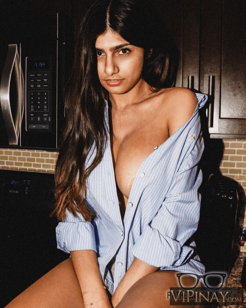 Mia Khalifa Sexy Lingerie Tease Photoshoot Set Leaked 15