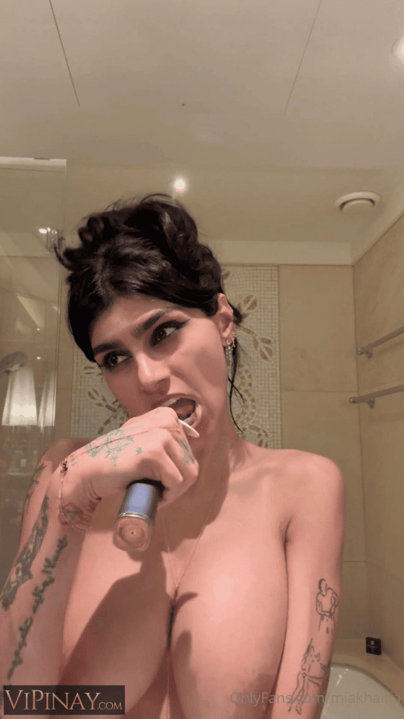 Mia Khalifa Topless Teeth Brushing OnlyFans Video Leaked 1