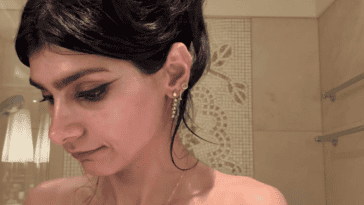 Mia Khalifa Topless Teeth Brushing OnlyFans Video Leaked 4