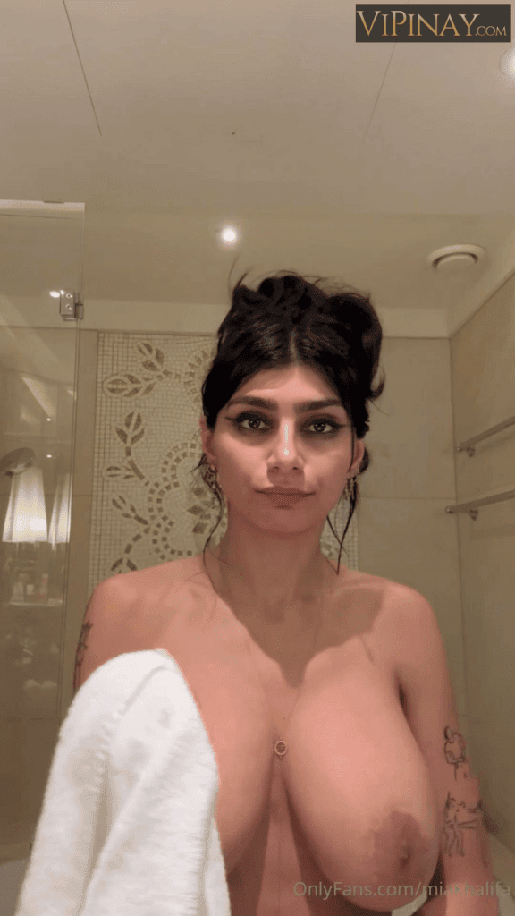Mia Khalifa Topless Teeth Brushing OnlyFans Video Leaked 5