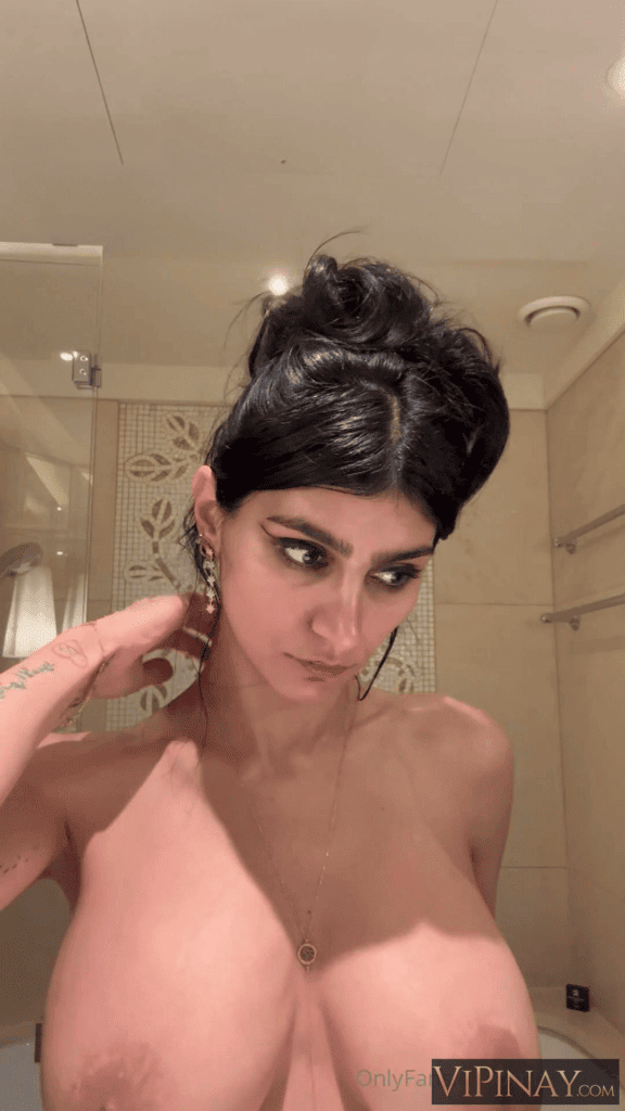 Mia Khalifa Topless Teeth Brushing OnlyFans Video Leaked 6