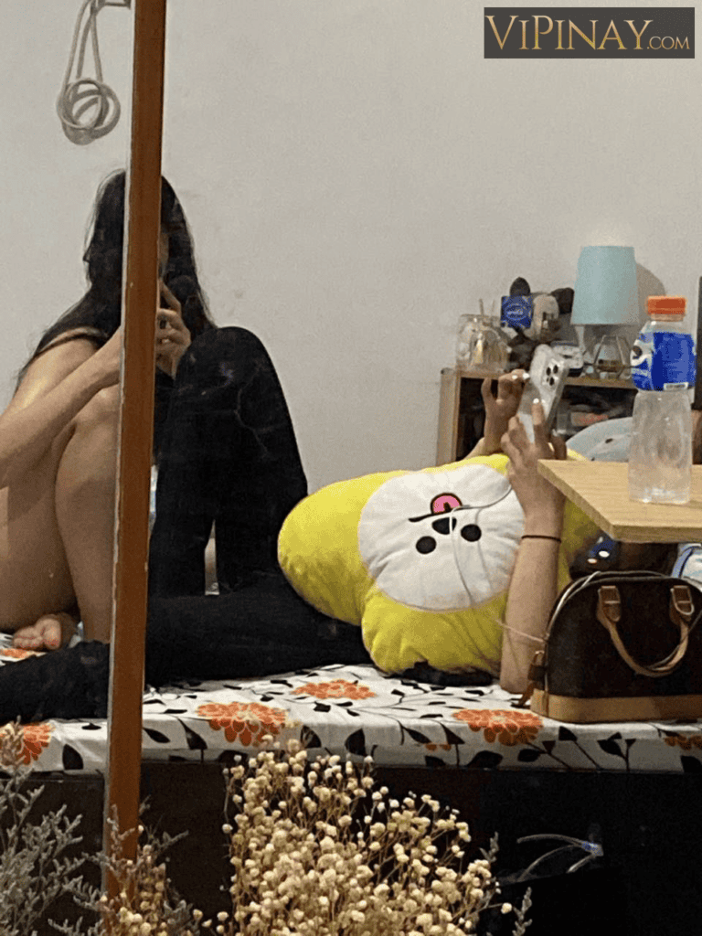 photo 6127271714401404540 y