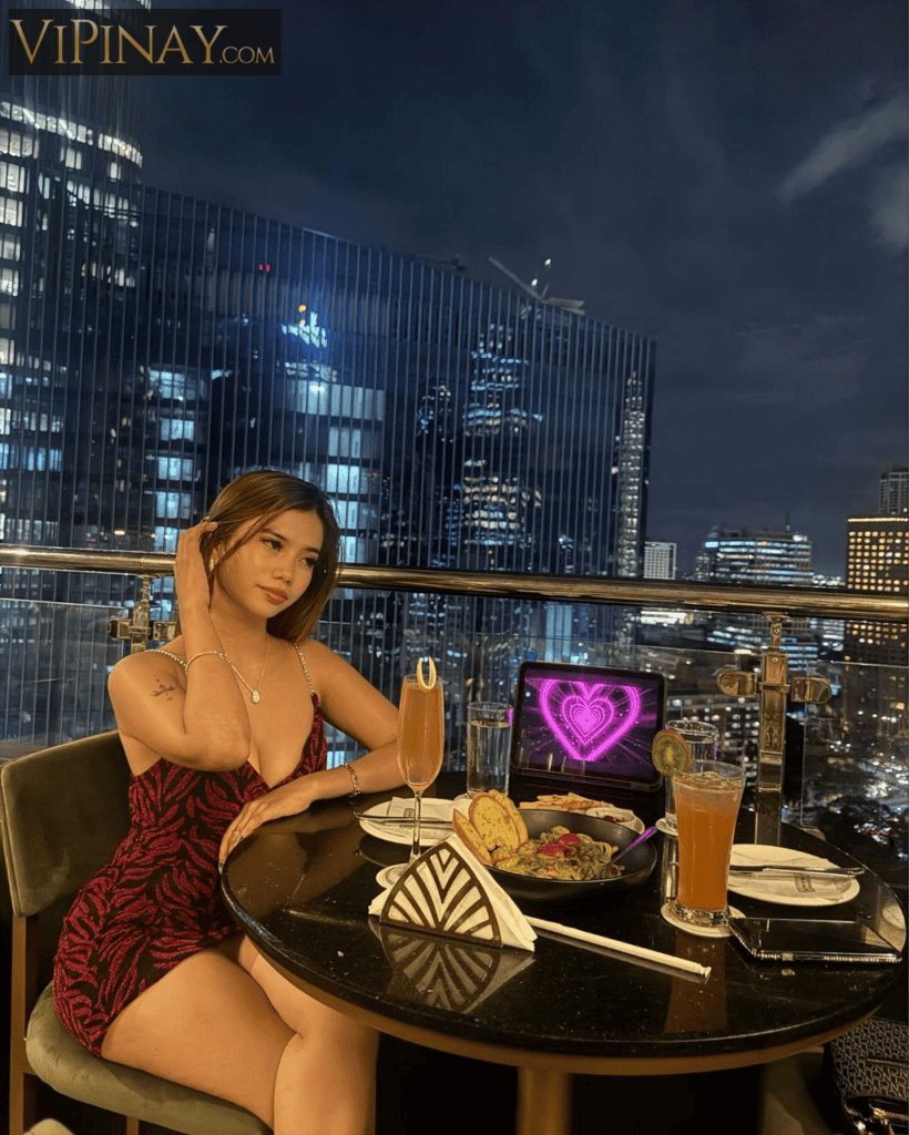 photo 6129479615354357194 y