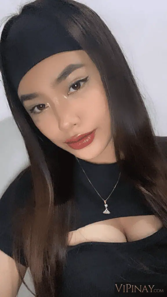 KC Nicole 13 1