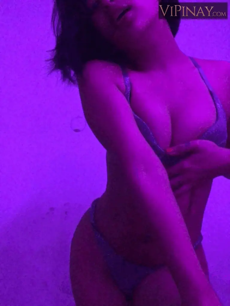 Marissa Gal 61