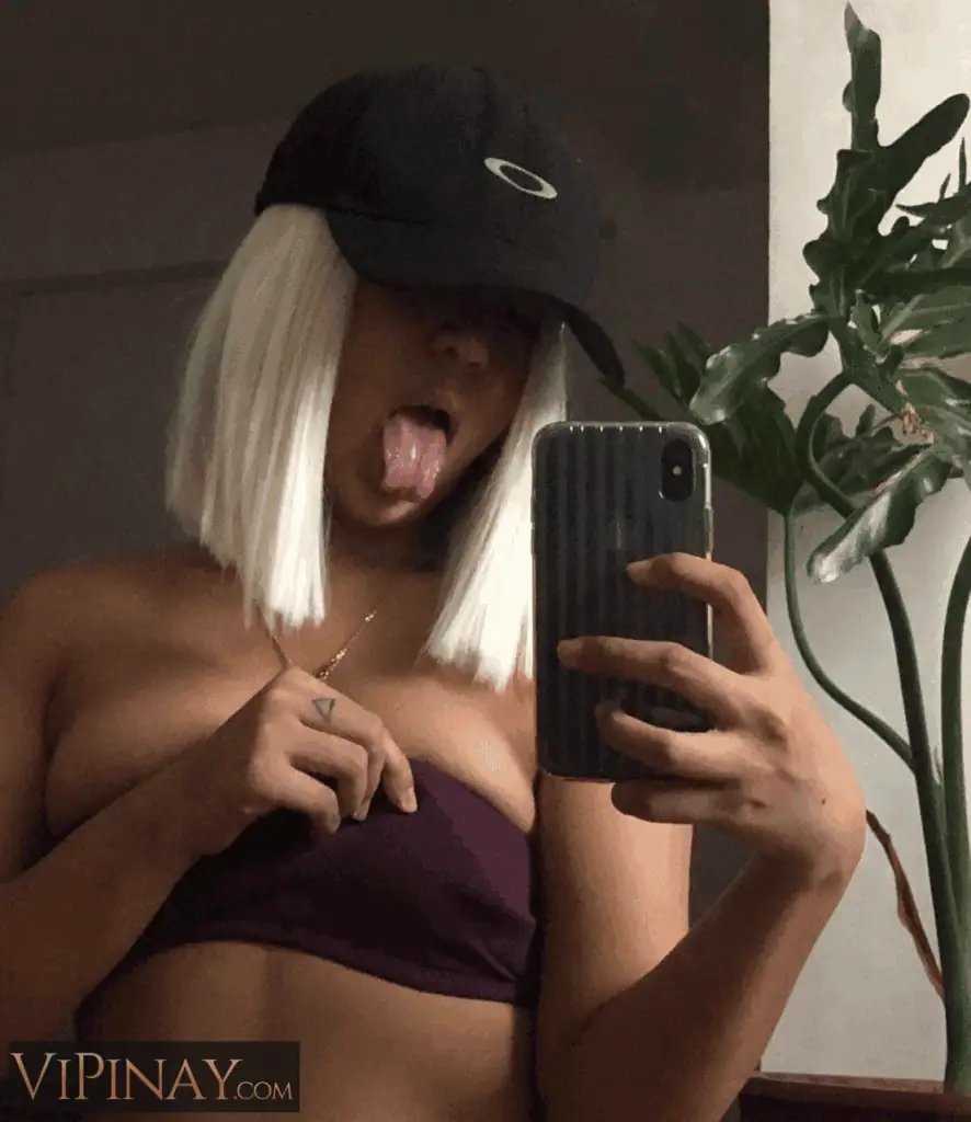 Marissa Gal 65