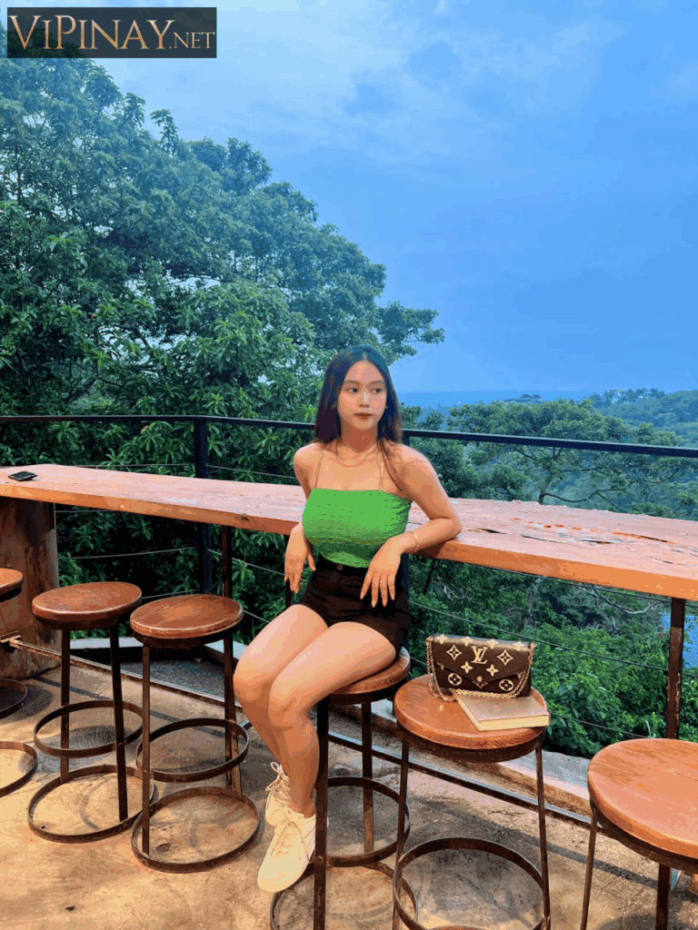 Camilla Tan 13