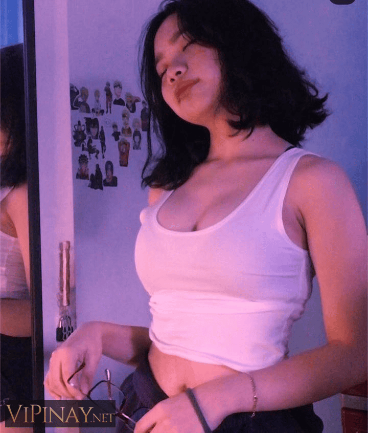 Loraine Angela 28