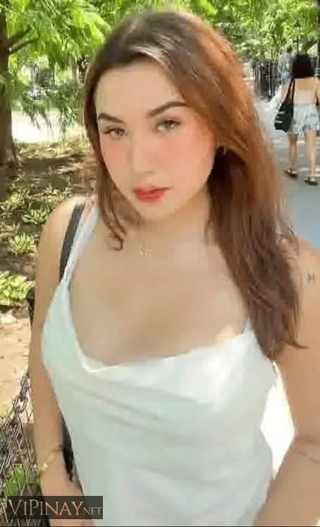 Paula B 14